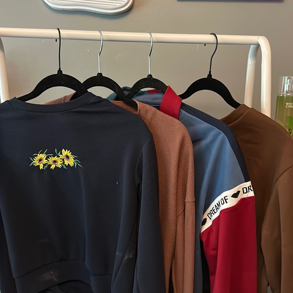 4 piece Forever21 and Shein sweaters